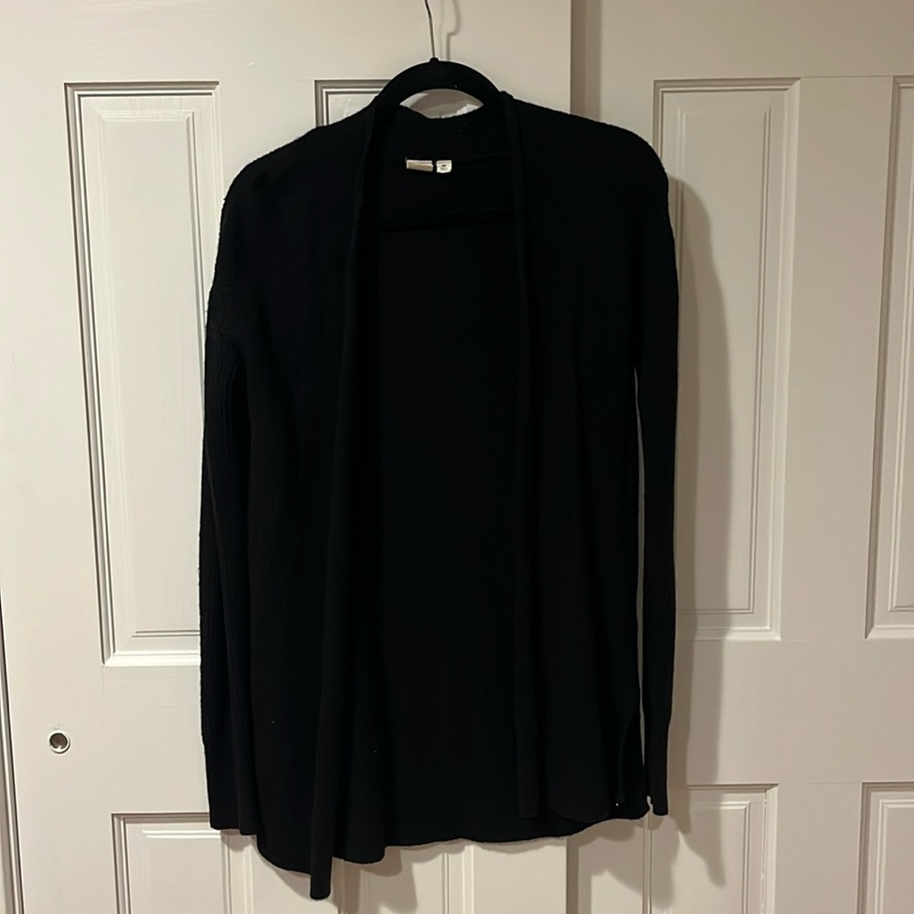 Black XS Gap Cardigan